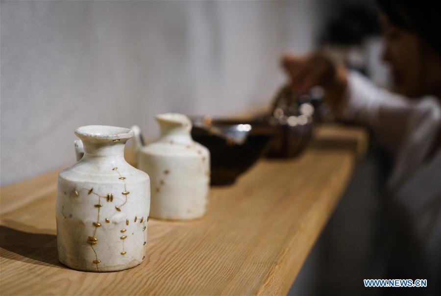 CHINA-JIANGSU-SUZHOU-PORCELAIN EXHIBITION (CN)