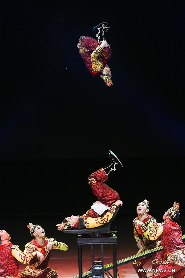 CHINA-SHANDONG-PENGLAI-ACROBATICS CONTEST (CN)