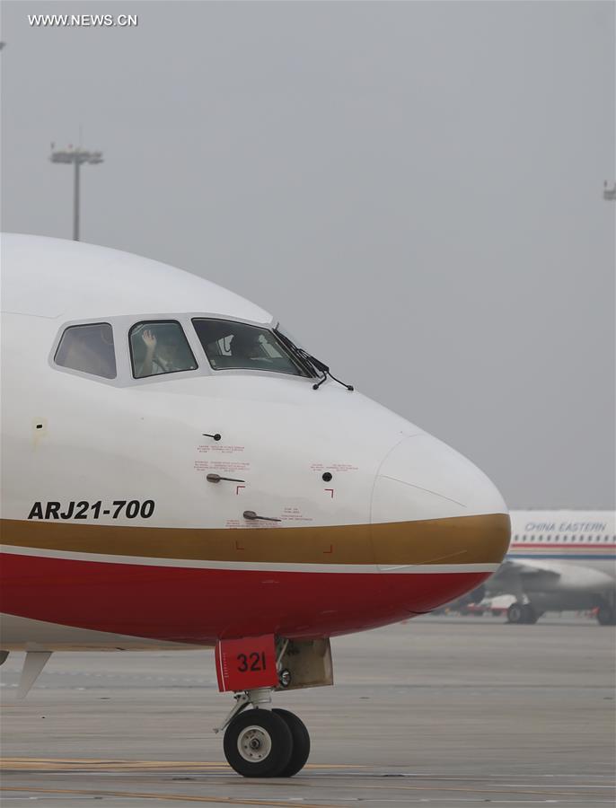 CHINA-CHENGDU-ARJ21-COMMERCIAL FLIGHT (CN)