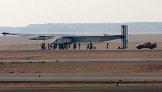 Solar-powered aircraft lands in Cairo after Pyramids flyover