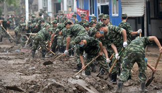 2,400 soldiers dispatched to N China for disaster relief