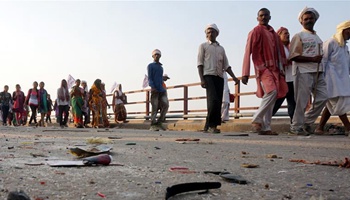 Stampede in India's Uttar Pradesh leaves 24 dead