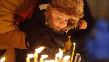 Serbs celebrate Orthodox Christmas Eve in Belgrade