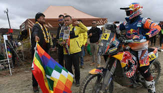 Bolivian president takes part in Dakar Rally's 7th stage departure