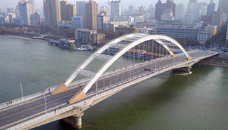 459-meter-long bridge across Yellow River put into operation