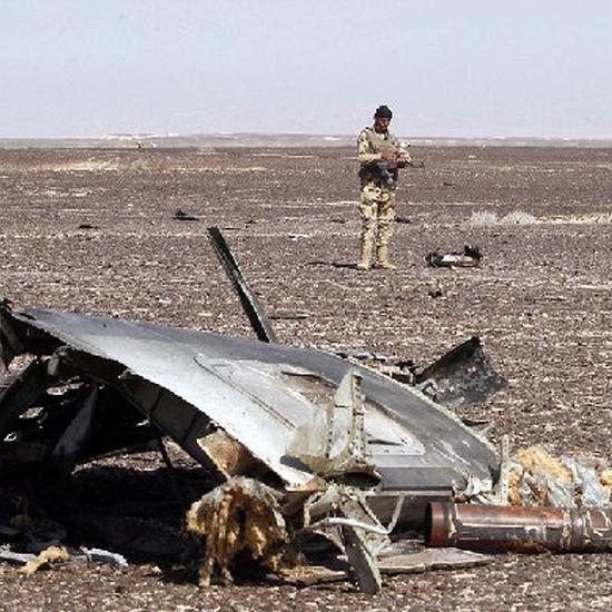 俄A321型客機殘骸。（圖片來源：英國媒體）