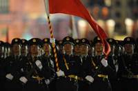 俄羅斯舉行紅場閱兵夜間彩排 中國方陣亮相