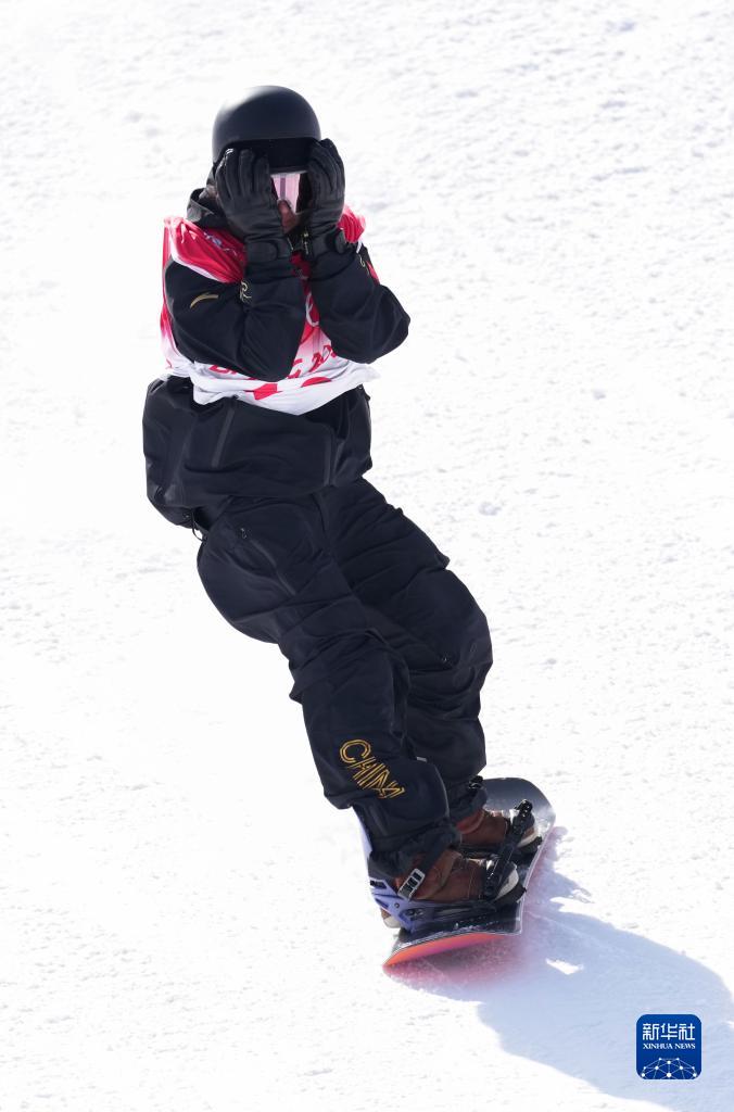 单板滑雪苏翊鸣夺得男子坡面障碍技巧银牌