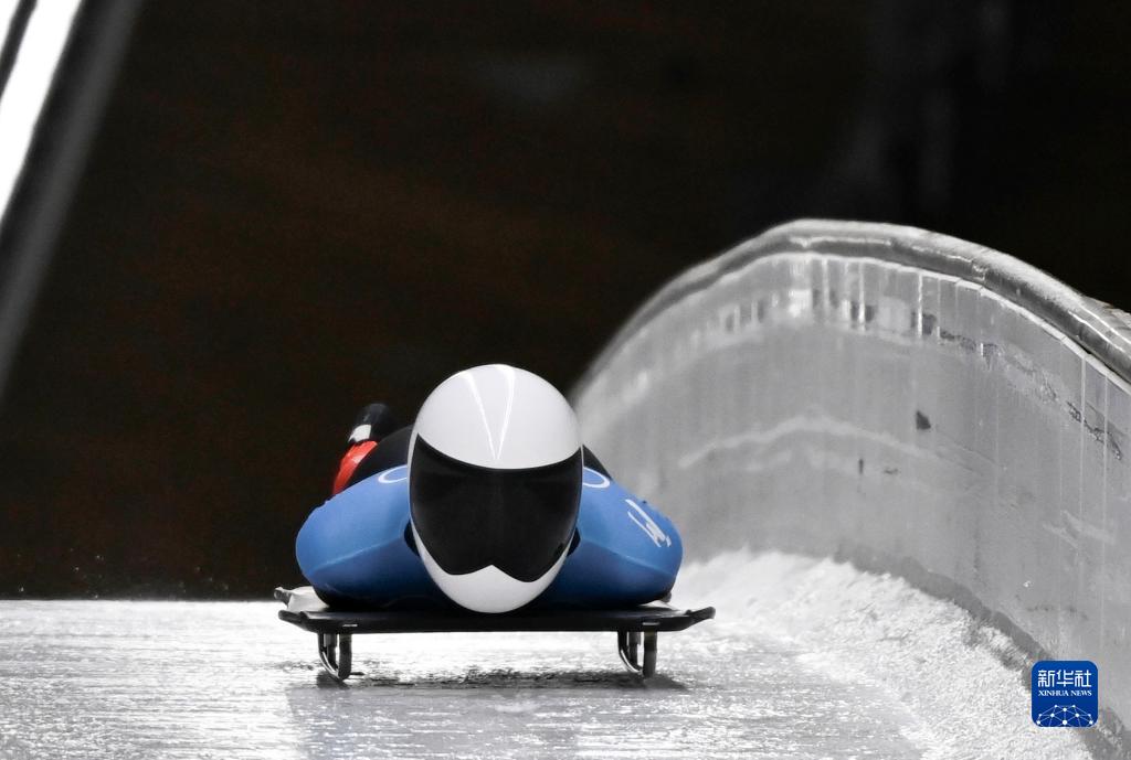 女子钢架雪车赛况_北京2022年冬奥会_新华网