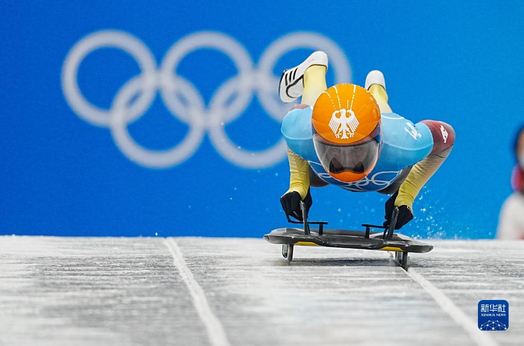 女子钢架雪车赛况_北京2022年冬奥会_新华网