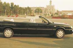 航天员用红旗敞篷车(2005)
