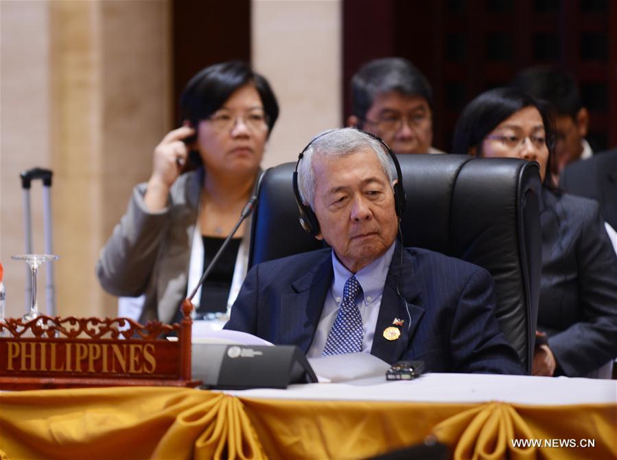 LAOS-VIENTIANE-ASEAN-CHINA-FOREIGN MINISTERS MEETING