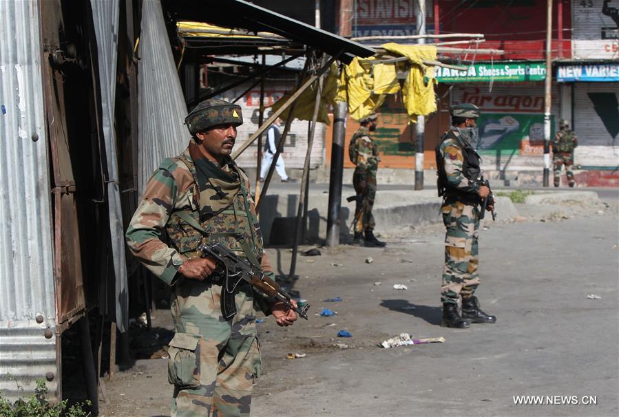 KASHMIR-SRINAGAR-MILITANT ATTACK