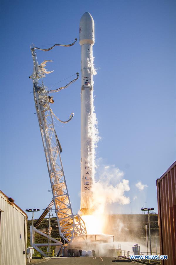 U.S.-CALIFORNIA-SPACEX-LAUNCH