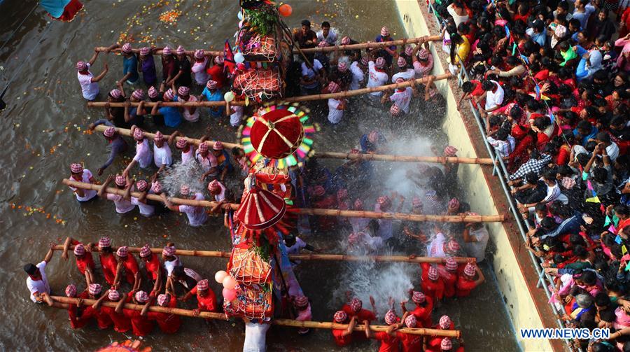 NEPAL-KATHMANDU-FESTIVAL-TOKHA BISKET JATRA