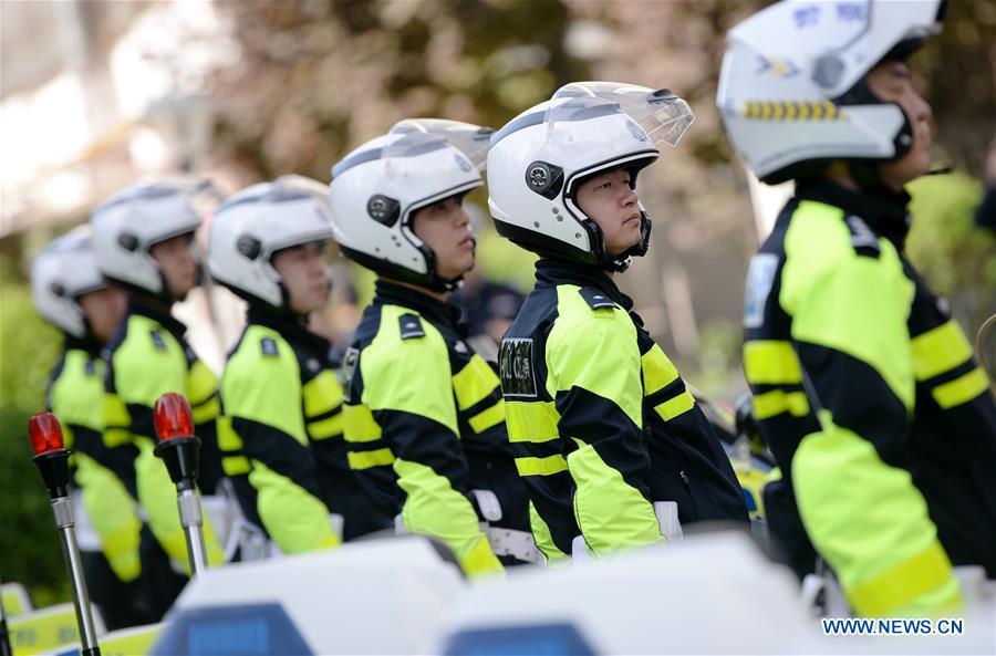 Traffic Policemen Patrol By Motorcycles In Nw China's Xi'an - Xinhua 