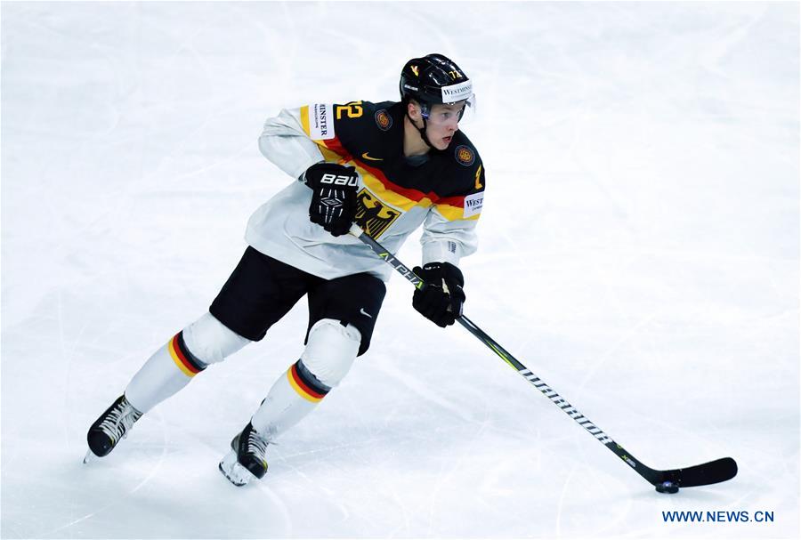 (SP)GERMANY-COLOGNE-ICE HOCKEY-WORLD CHAMPIONSHIPS-PRELIMINARY ROUND-GROUP A-USA VS GER