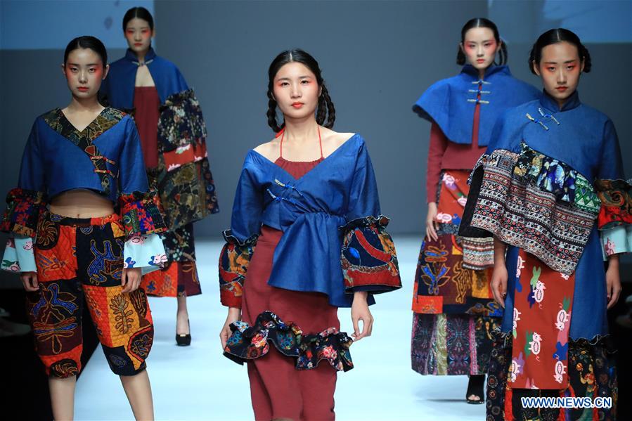 Creations Presented At China Graduate Fashion Week - Xinhua | English ...