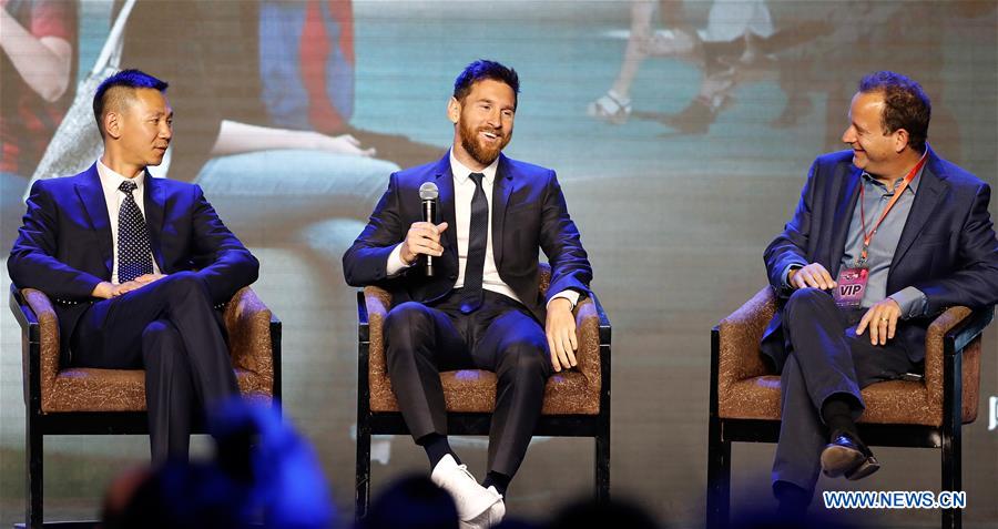 Messi Mania In Bejing! - Rediff.com