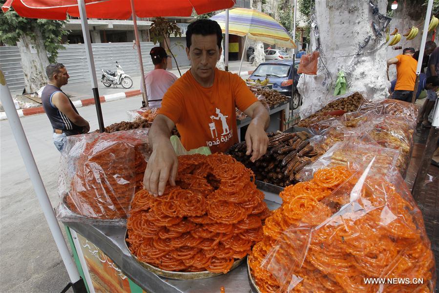 ALGERIA-BOUFARIK-RAMADAN-FOOD