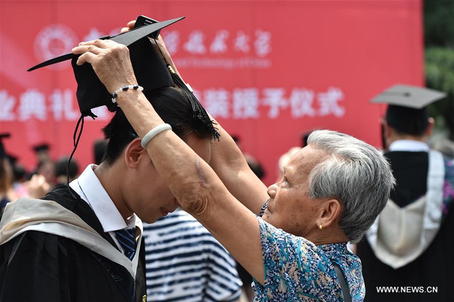 #CHINA-ANHUI-USTC-GRADUATION