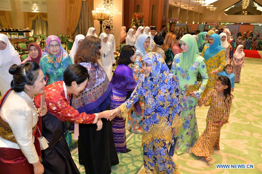 BRUNEI-BANDAR SERI BEGAWAN-HARI RAYA-ROYAL-CELEBRATION