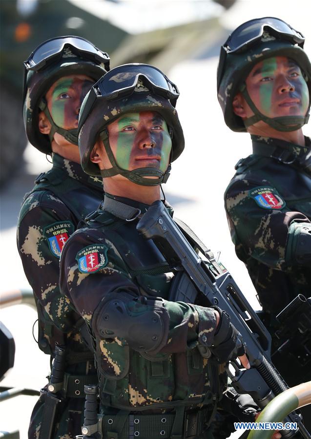 (PLA 90)CHINA-INNER MONGOLIA-ZHURIHE-MILITARY PARADE (CN)