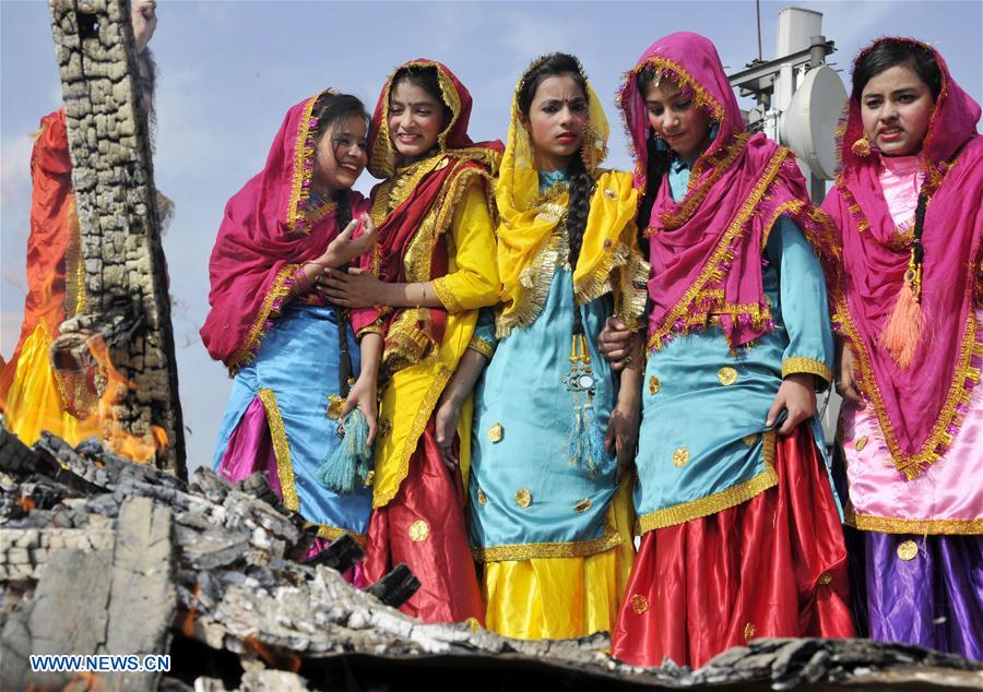 INDIA-AMRITSAR-LOHRI FESTIVAL