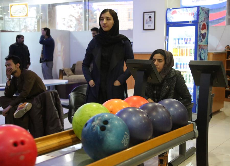 (SP)AFGHANISTAN-KABUL-BOWLING CLUB-WOMEN