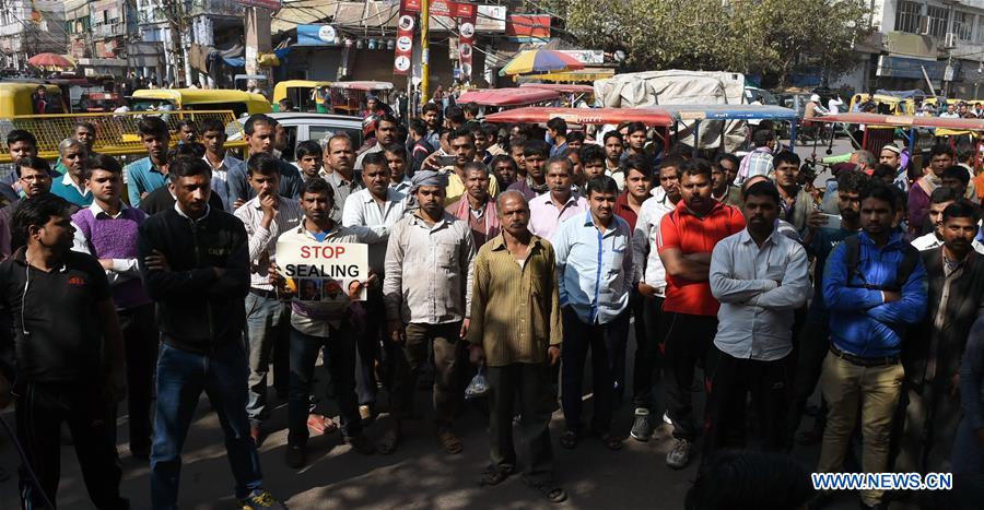 INDIA-NEW DELHI-SHOPS-CLOSED