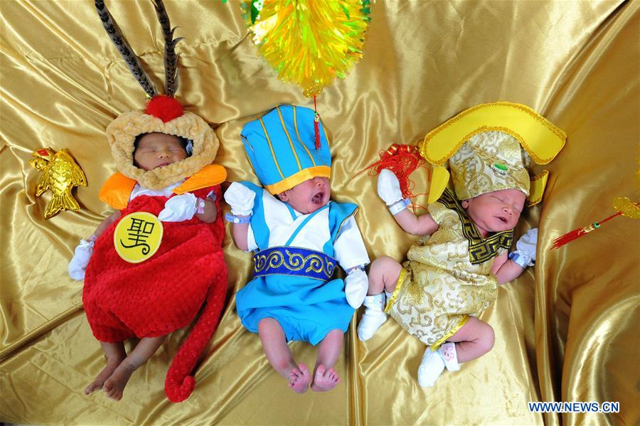 traditional newborn clothes