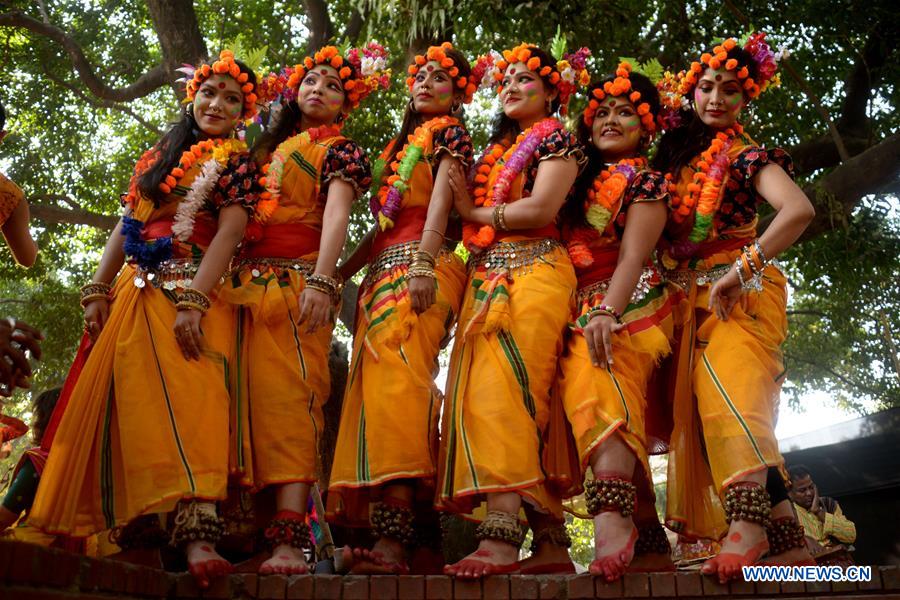 BANGLADESH-DHAKA-SPRING-FESTIVAL