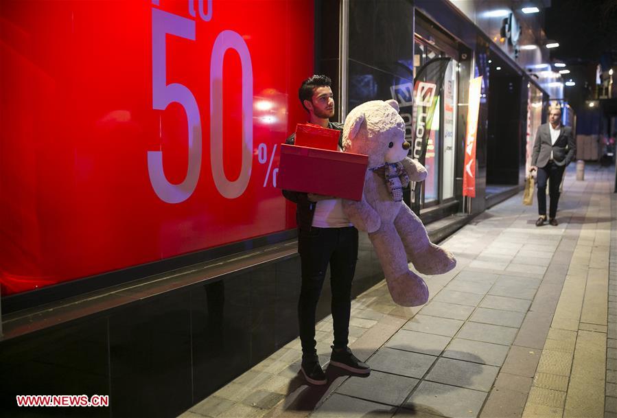 IRAN-TEHRAN-VALENTINE'S DAY