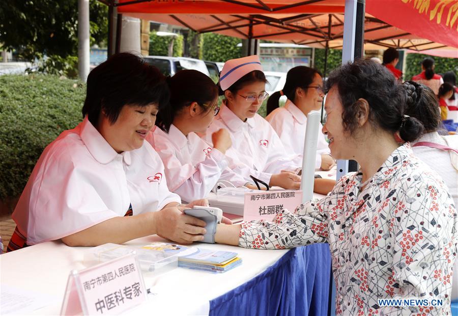 (TWO SESSIONS) CHINA-CPPCC-MEMBER-DU LIQUN (CN)