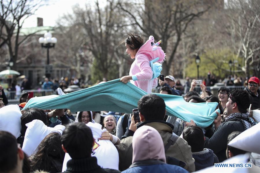 U.S.-NEW YORK-PILLOW FIGHT