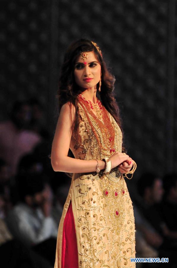 PAKISTAN-ISLAMABAD-FASHION SHOW