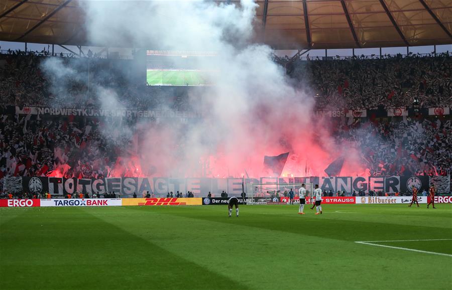 (SP)GERMANY-BERLIN-SOCCER-GERMAN CUP-BAYERN MUNICH VS FRANKFURT