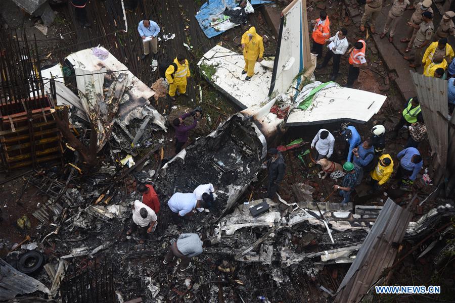 INDIA-MUMBAI-PLANE-CRASH