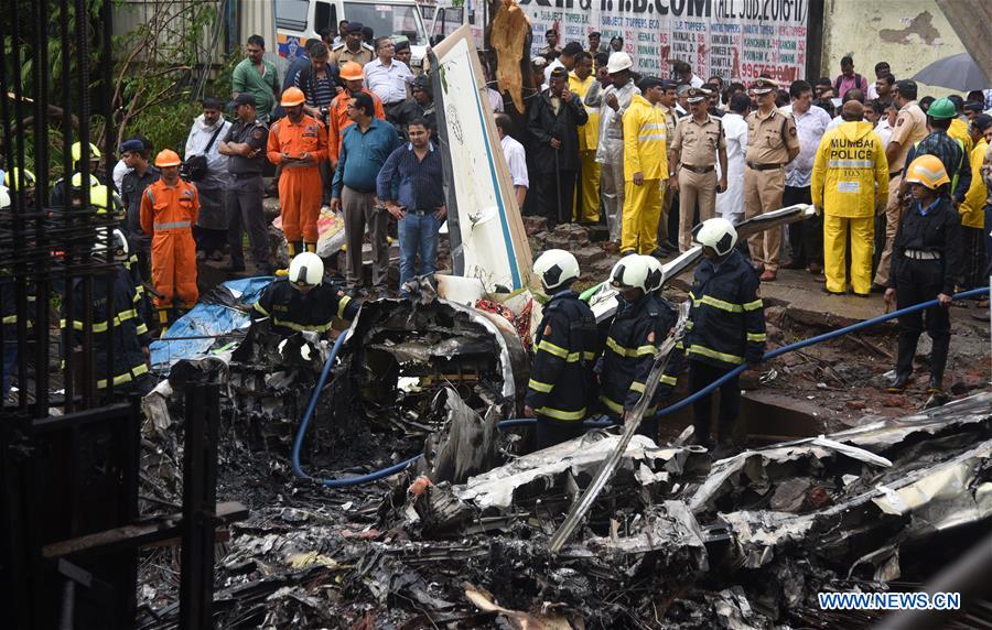 INDIA-MUMBAI-PLANE-CRASH