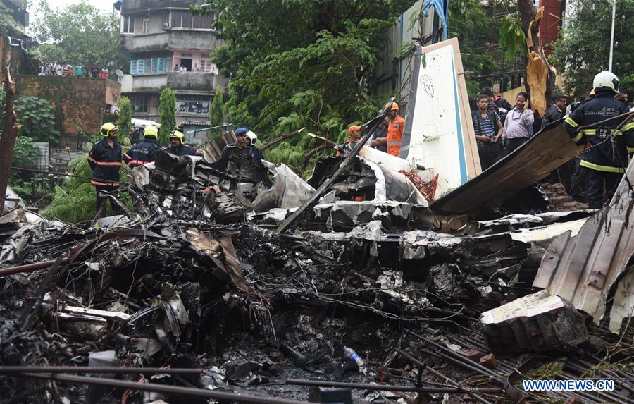 INDIA-MUMBAI-PLANE-CRASH