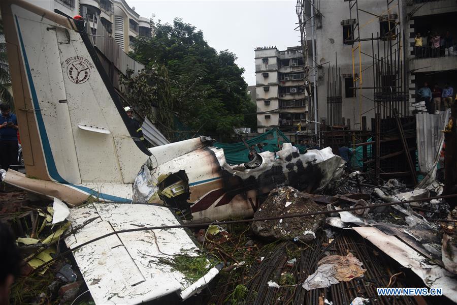 INDIA-MUMBAI-PLANE-CRASH