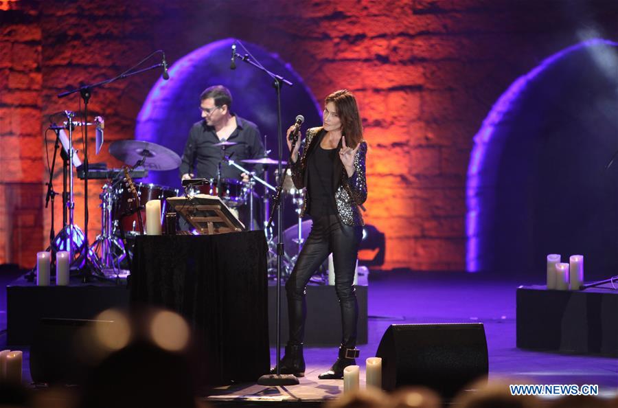 LEBANON-BEIRUT-BEITEDDINE ART FESTIVAL-CARLA BRUNI-PERFORMANCE