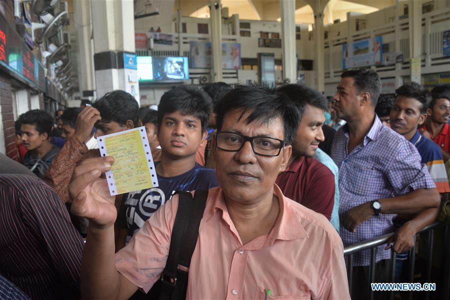 BANGLADESH-DHAKA-EID-UL-AZHA-HOME-GOERS