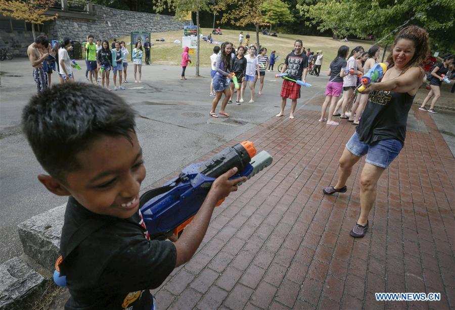 CANADA-VANCOUVER-WATER FIGHT