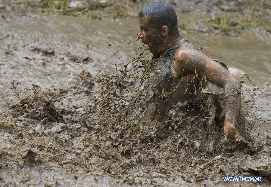 (SP)CANADA-TORONTO-MUD HERO-OBSTACLE RUN