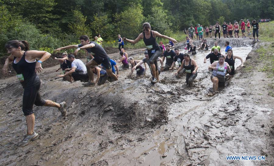 (SP)CANADA-TORONTO-MUD HERO-OBSTACLE RUN