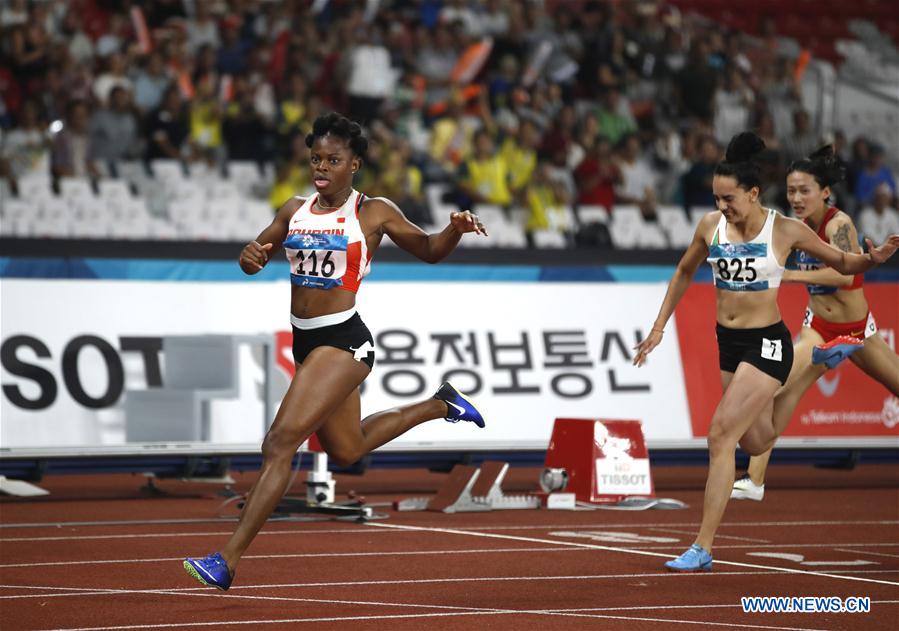 Wei Yongli wins bronze medal of women's 200m final of athletics at