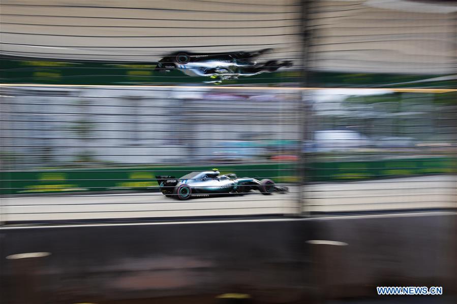 (SP)SINGAPORE-F1-SINGAPORE GRAND PRIX NIGHT RACE-PRACTISE