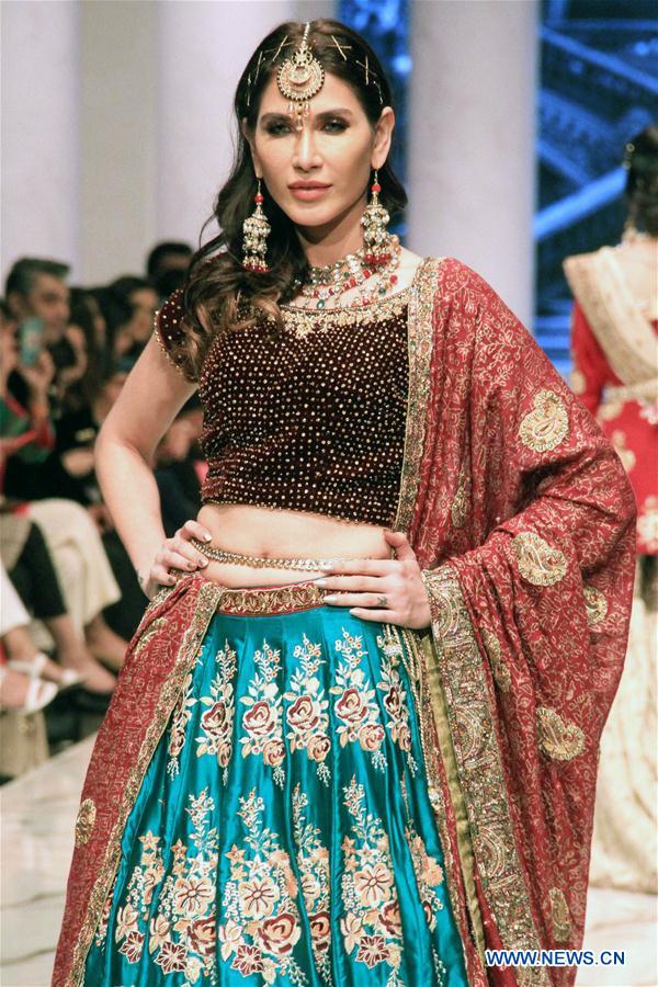 PAKISTAN-KARACHI-FASHION WEEK