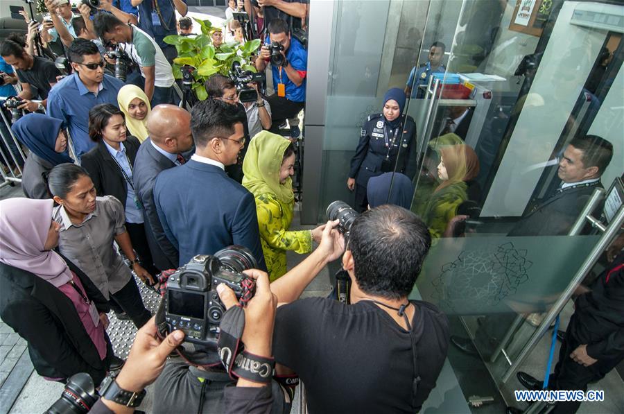 MALAYSIA-PUTRAJAYA-NAJIB-WIFE-DETAINED